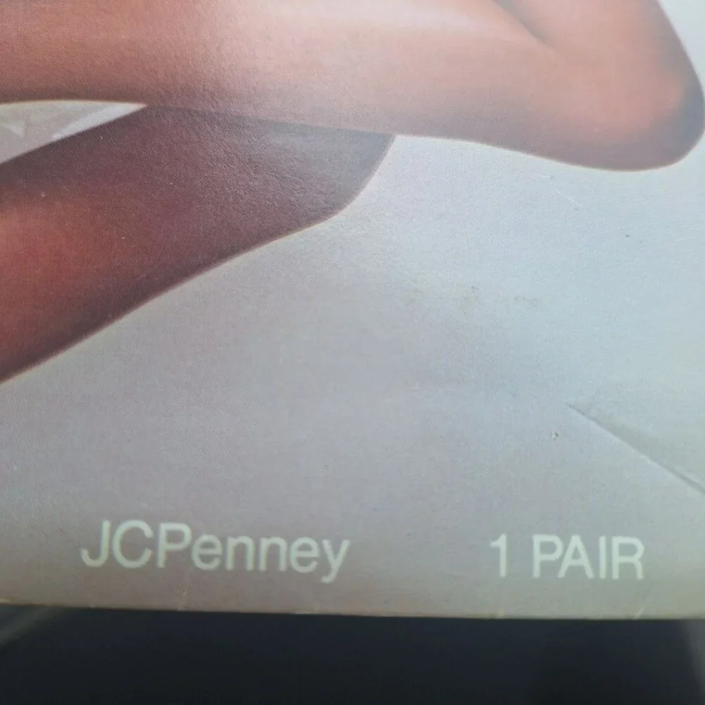JCPenney Sheerest Support Pantihose Bone 81 Sandalfoot Average Nylon Spandex‎